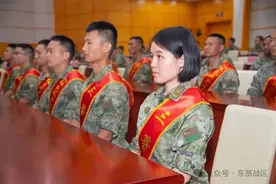 短短6个月，她先后荣立集体三等功和个人三等功！图片
