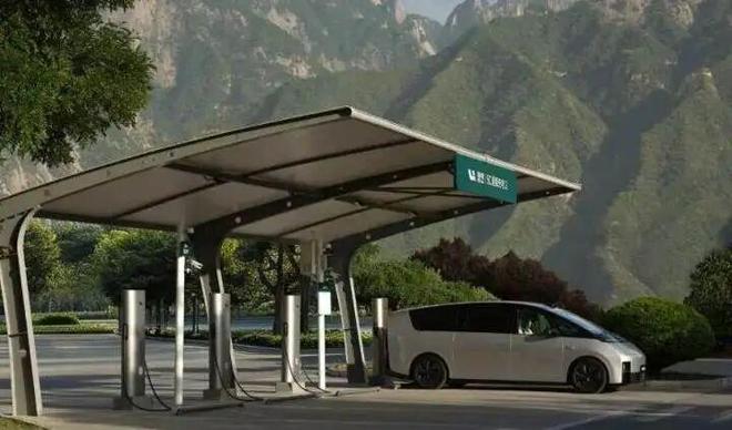 中国新能源汽车行业第三季度表现_问界_问界汽车盈利分析