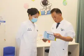 福州7岁女孩突然说：看到两个妈妈！真相竟是……医生：这种情况别忽视图片