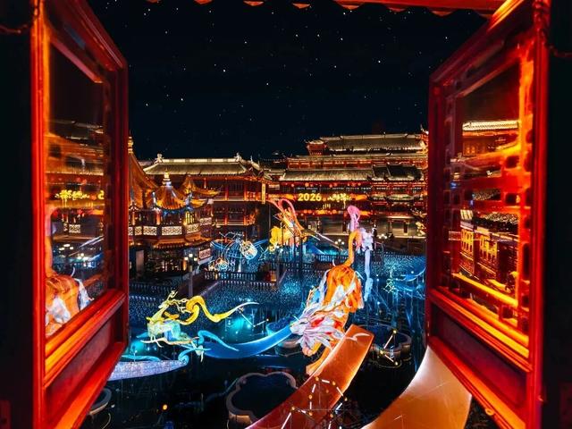 “全上海最有年味的地方”，今晚亮灯啦！