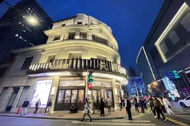 “老带新”助力青年演员成长，传承版《芦荡火种》在上海天蟾逸夫舞台正式上演图片
