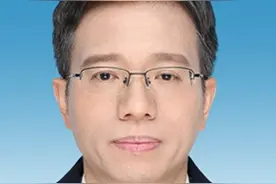 黄剑峰任广西壮族自治区体育局党组书记、局长图片