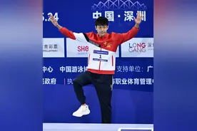 （体育）游泳——全国冠军赛：张展硕获男子800米自由泳冠军图片