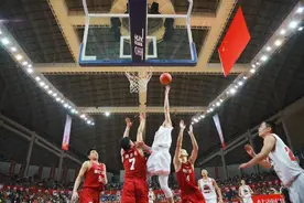 再登顶！ 回浦中学勇夺中学生篮球锦标赛总冠军图片