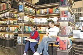 “刷屏”时代，青少年如何“悦读”图片