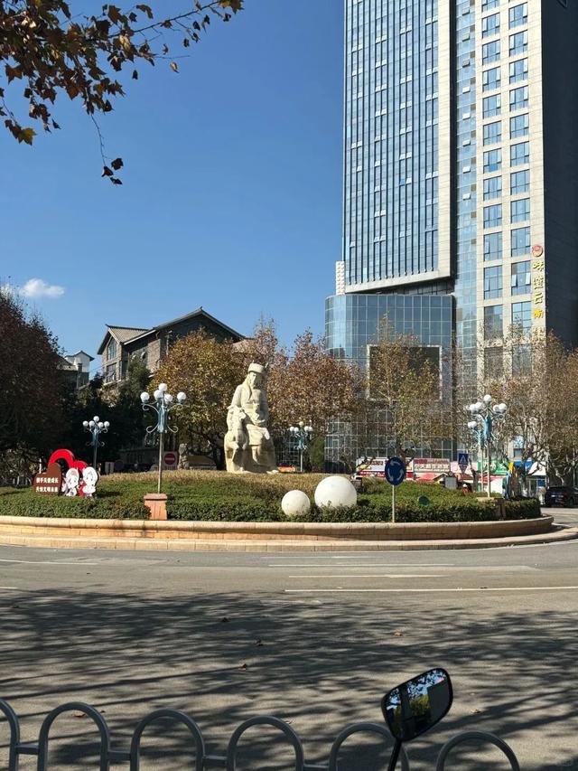 什么！石林县城比风景区更好玩儿？旅游博主的攻略来了
