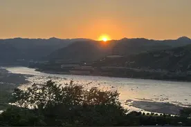 黄河中下游古村落考察随记①|碛口晚霞绕黄河图片