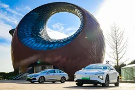 荣威D7，满足用户全场景用车新需求图片