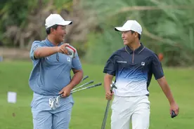 昔日对手成今朝战友 两位高尔夫少年并肩逐梦公开赛图片