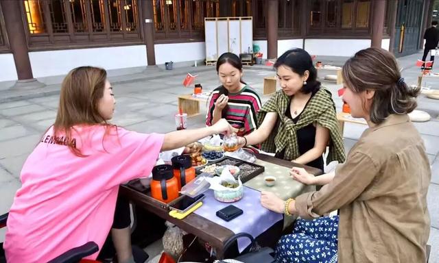 秋色满城 历下有约丨超然楼，你还有多少惊喜是我不知道的！