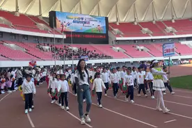 少年风华正茂！同安路小学举行春季田径运动会图片
