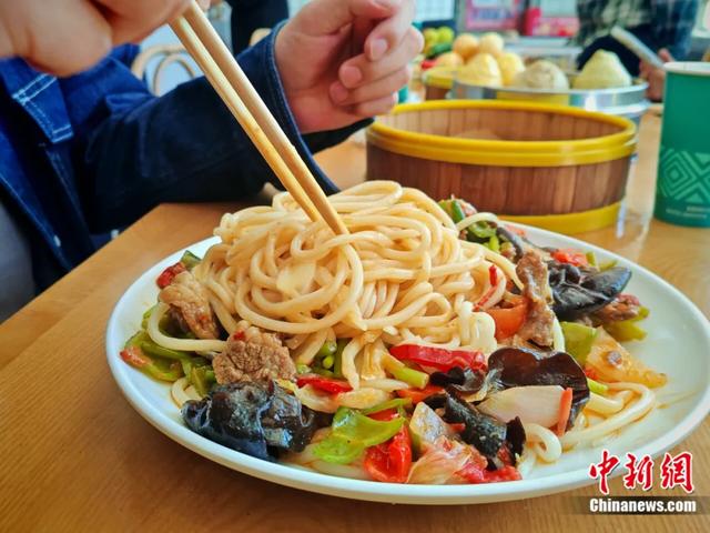 人这一辈子，一定要去一趟乌鲁木齐！