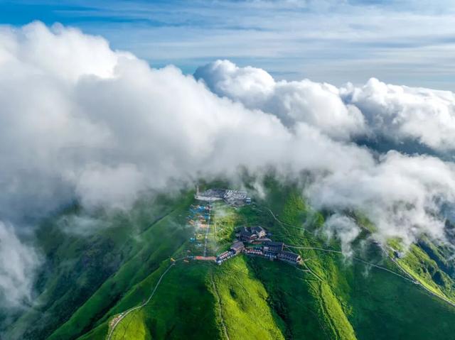 2025 收尾，谁在想念江西这座 “浪浪山”？