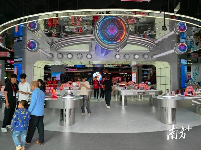 家门口逛京东！霞山京东自营粤西首店今日试营业