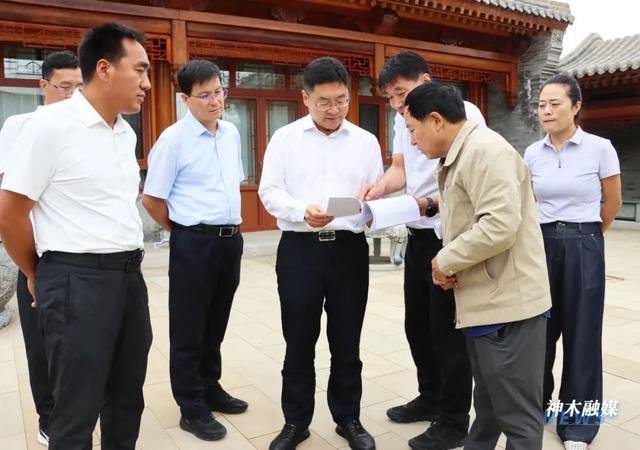 杨成林调研交通隐患治理、煤矿安全生产、景区旅游安全及农村违建拆除工作