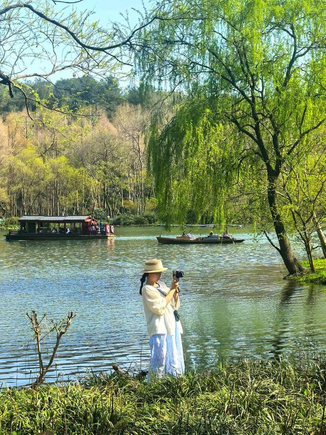 晚潮｜邀山揖湖：四季繁花与千年山水