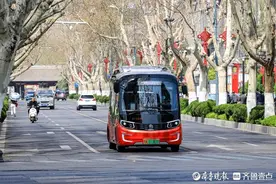 济南公交：扮靓城市流动风景线，打造人民满意公交图片