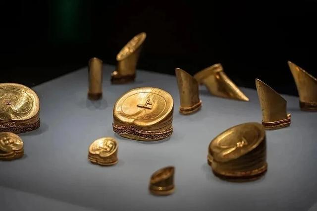 辞家千里又千里，务必开心又开心