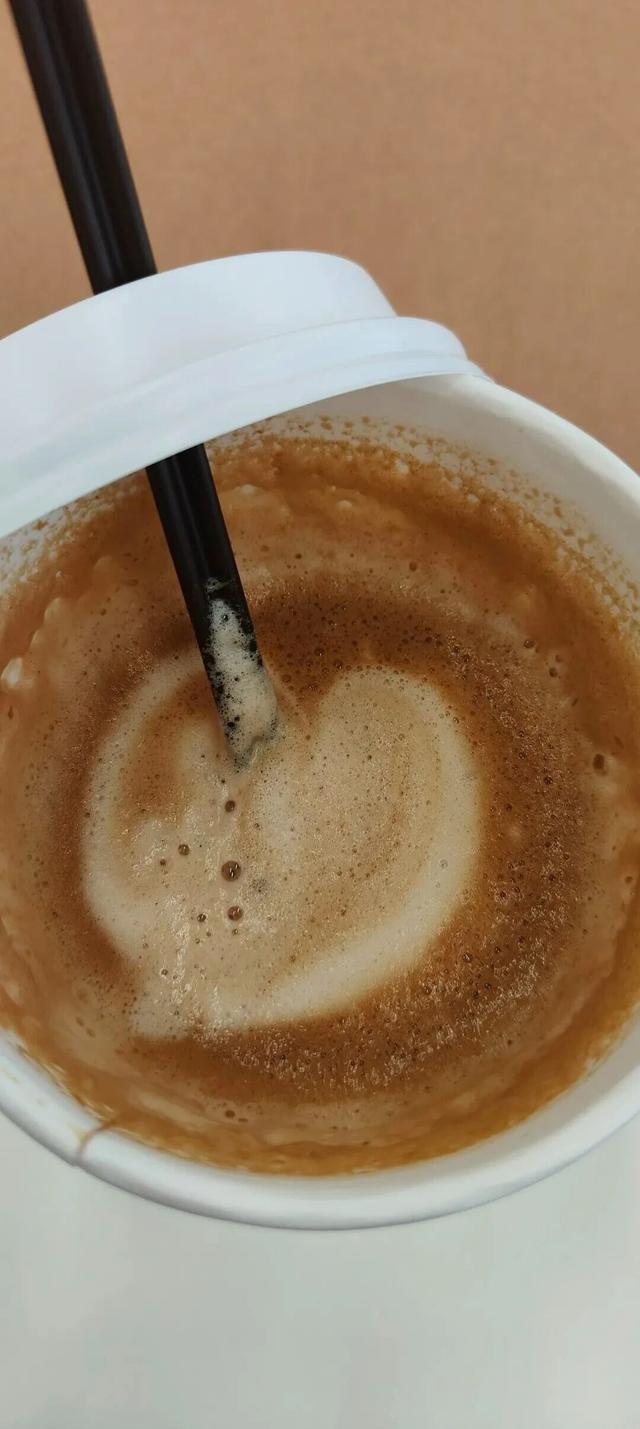 这些“微活瞬间”，是2025年的幸福具象