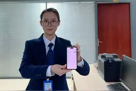 外国人工作许可不用拿实体证了图片