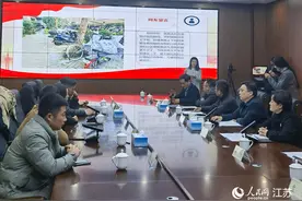 办实事丨一小区电动车充电不便 江苏徐州：增配800个充电桩图片