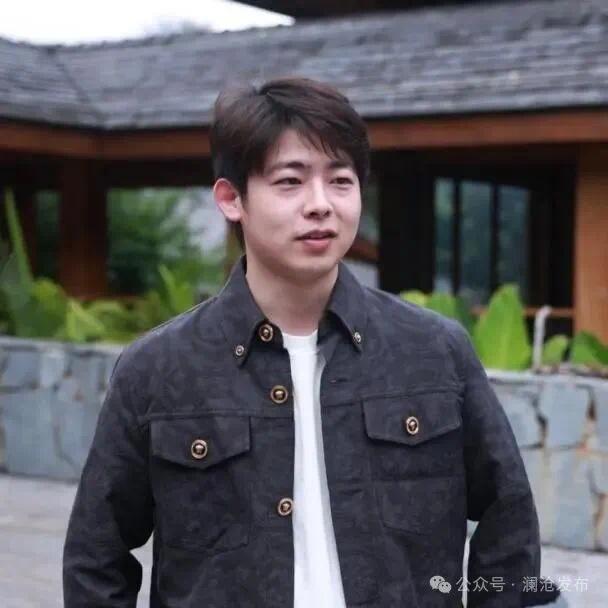 世界遗产景迈山的“暖冬”：茶香弥漫 旅游升温