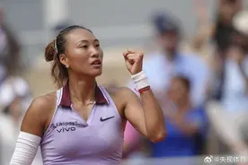 郑钦文重返世界第五 将以头号种子身份参加WTA女王杯图片