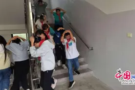 眉山东坡修文小学：勿忘国耻听警钟长鸣，奋发图强谱强国之歌图片