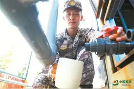让守岛官兵喝上自供直饮水！海军勤务学院研发新型海水淡化技术图片