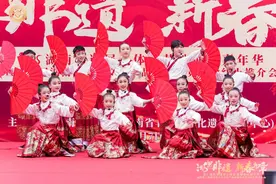84个非遗项目、上百位非遗传承人摆摊！2025湖南非遗展示体验基地迎新嘉年华等你来逛图片