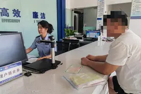 解燃眉之急！民警高效办理新生儿异地入户业务图片