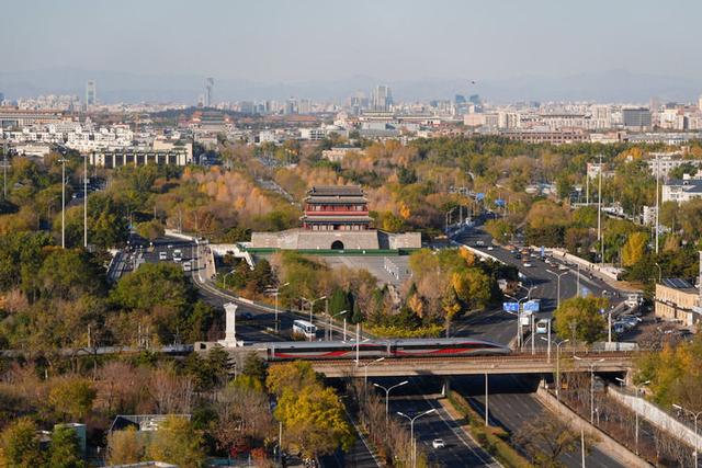 一张蓝图何以绘到底——北京以规划引领超大城市治理的启示