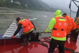 水运系统奋战防汛一线 筑牢水上交通“安全堤”图片