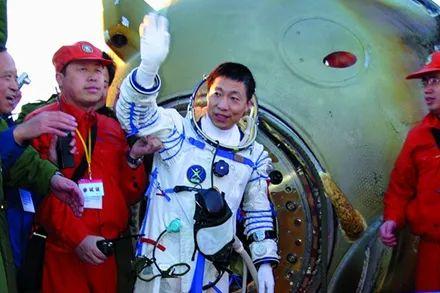 今日七夕，“中国载人航天永远不缺浪漫”