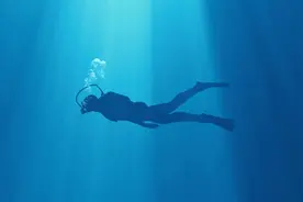 知名潜水员仍失联，家属要放弃？官方回应图片