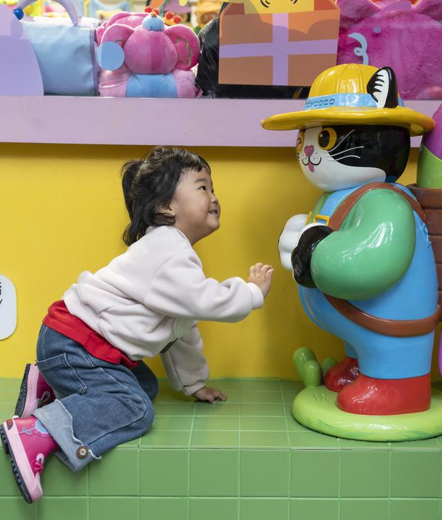 上海愚园路：青春经济添彩艺术生活