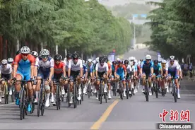 河南：2025三门峡沿黄国际自行车邀请赛开赛图片