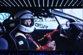 关于造车，雷军公布图片