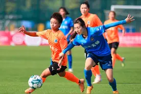 国脚张琳艳回归北京女足图片