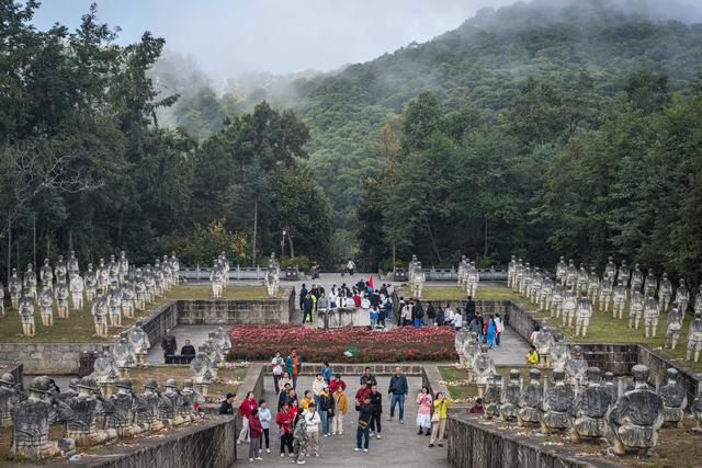 云南龙陵：探访松山战役旧址