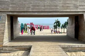 “相”约五一|五一假期，威海荣成那香海金色沙滩很热闹图片