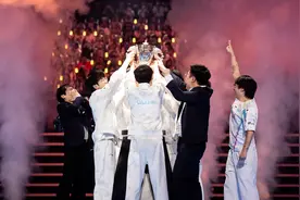 Elk决赛刷新纪录，BLG队史首获英雄联盟联赛冠军图片