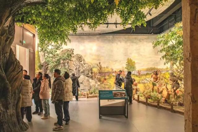 节日里的凌源博物馆