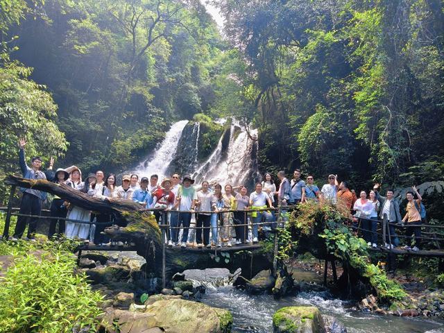 腾冲永兴村：家门口的“诗与远方”，村民们的“金山银山”