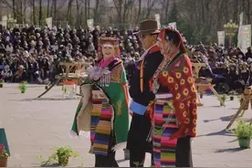旅游“热” 藏装“火” 藏装经济出圈了图片