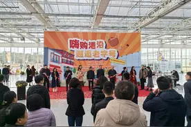 老字号品牌和进博会好物纷纷走进崇明岛摆擂台图片