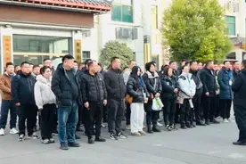 新安65名高素质农民培育示范班成员到孟津观摩学习图片
