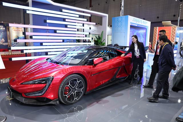 第八届进博会丨中国馆众多科技成果引人瞩目