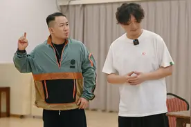 一句台词学会四五个版本上海话……“老白”为音乐剧《爱情神话》苦练图片