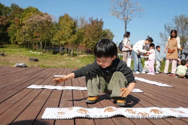 句容的外面是什么？